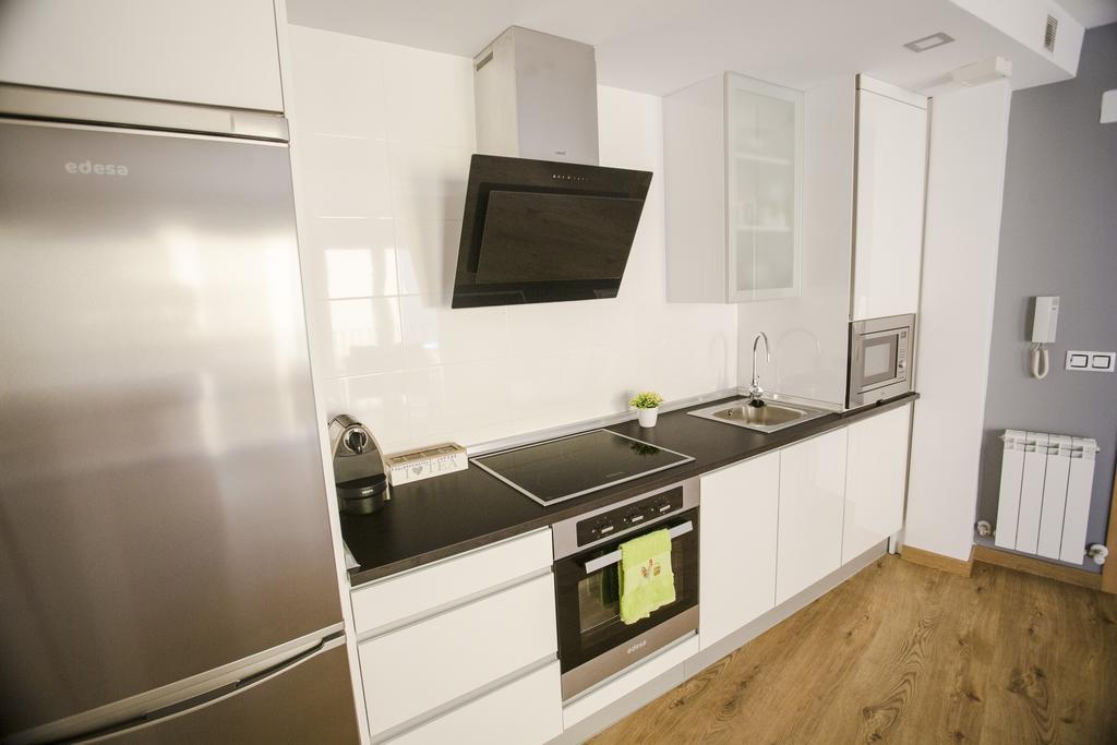 Apartamentos Amaiur 2 エステーリャ エクステリア 写真